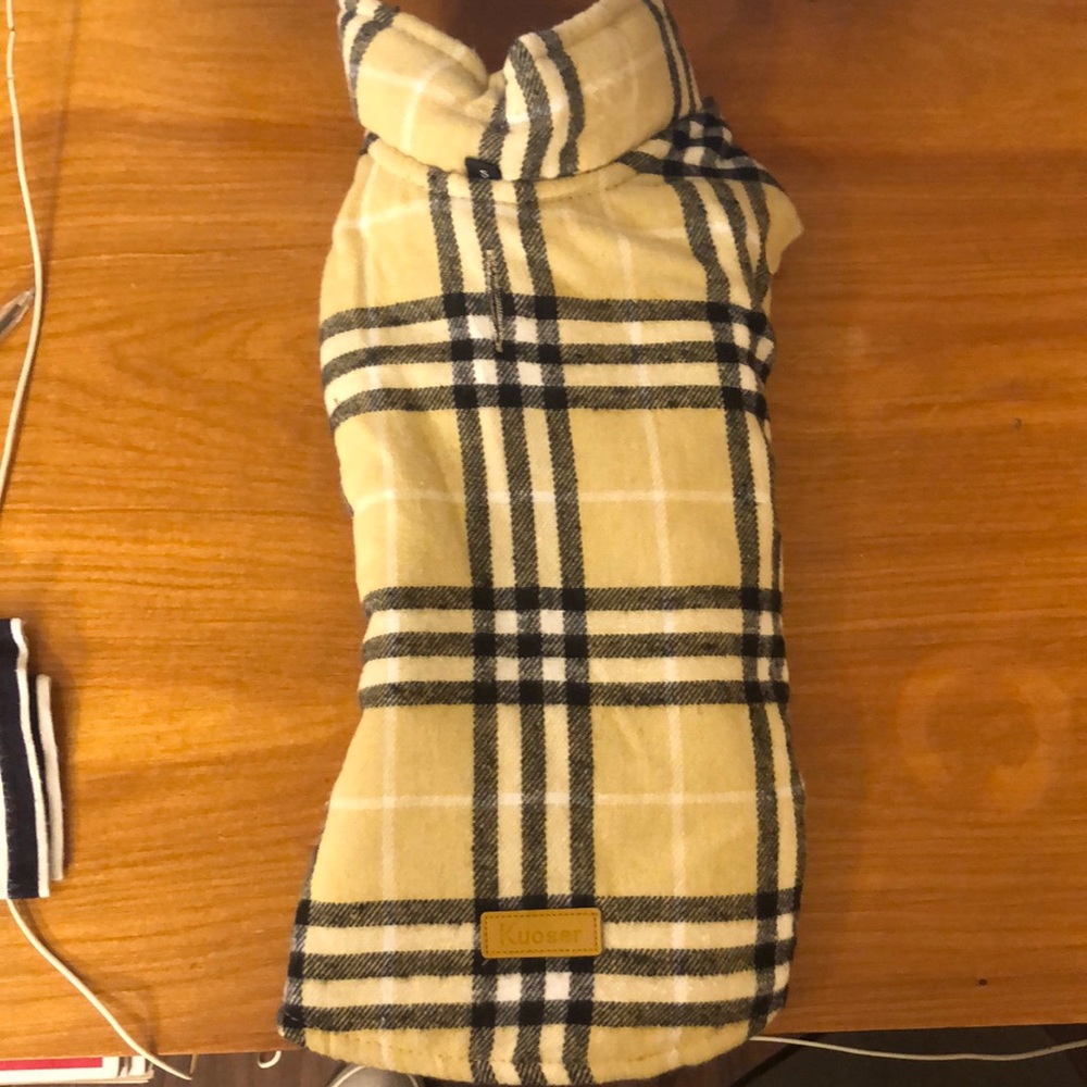 Reversible dog coat